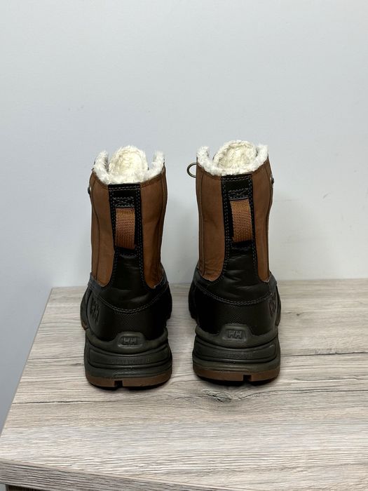 Дамски зимни боти Helly Hansen - номер 37, отлично състояние