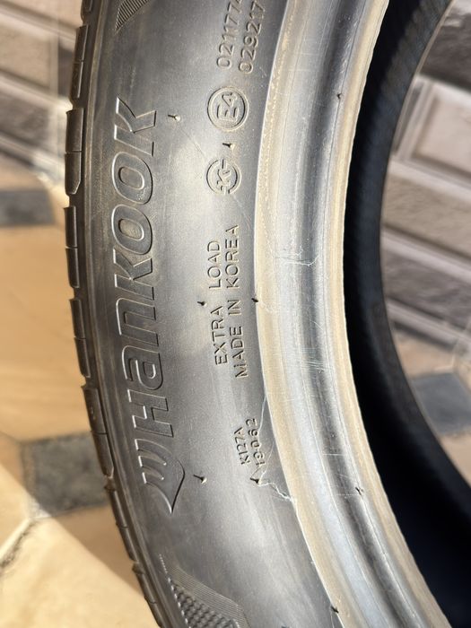 Hankook Ventus S1 255/45/R20