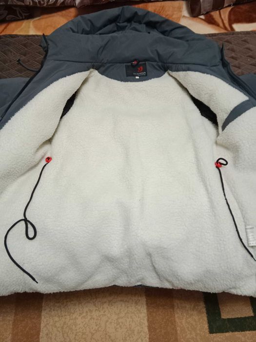 Куртка зимняя на девочку