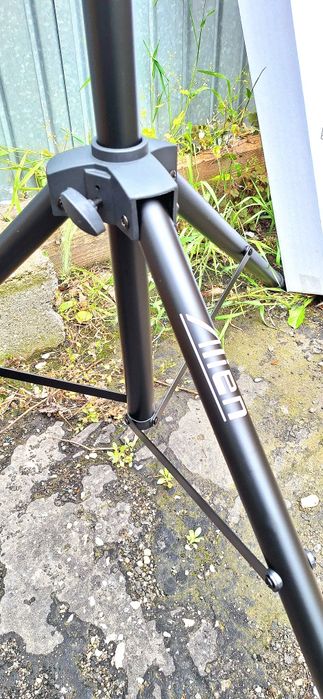 Suporti boxe originali stative boxe noi DE FIRMA