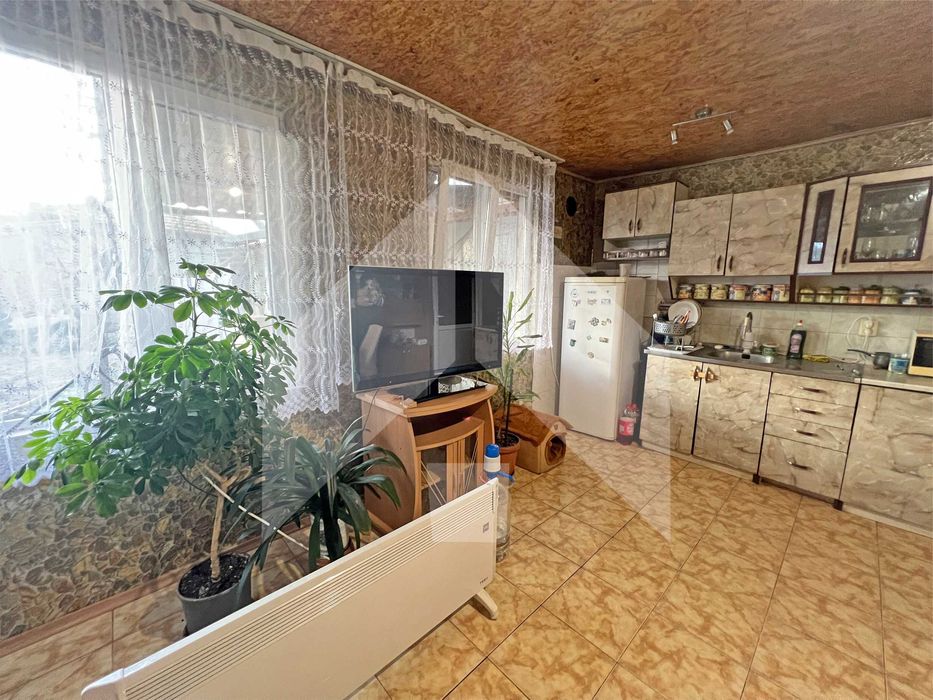 Продава се Къща в Нови пазар - 147 кв.м за 694 €/кв.м - Снимка #6