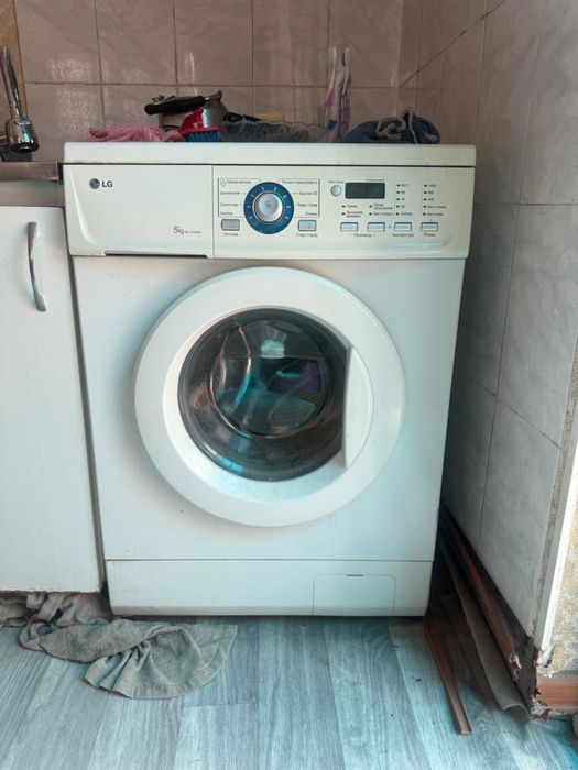 Али істеп тұр 2 еуі бірге 40.000тг