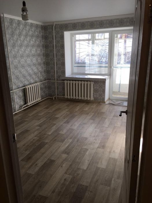 Продам 1,5 квартиру на 45-ом