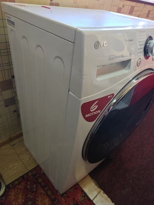 LG 6кг с глажкой и сушкой