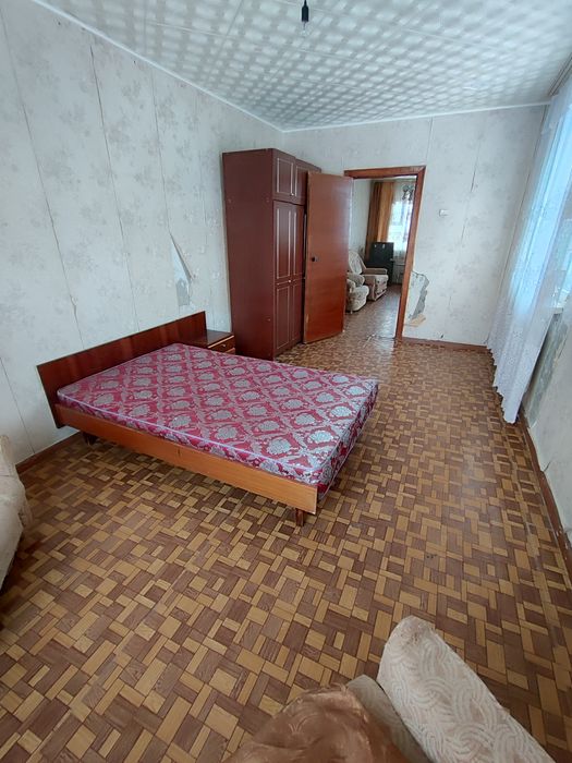 Продается  3-комн (5-18, 4 эт)