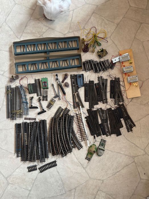 Lot accesorii trenulețe scara H0