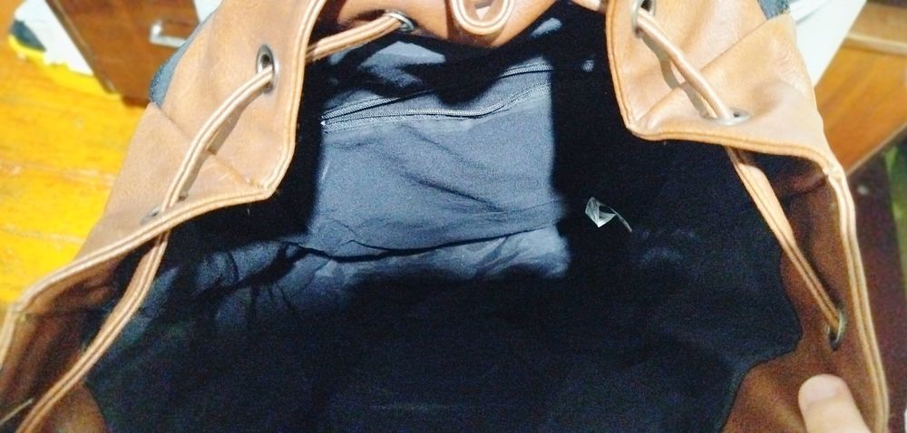 Школьный коричневые рюкзак