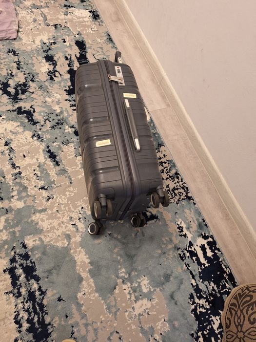 Чимодан 20000 тг