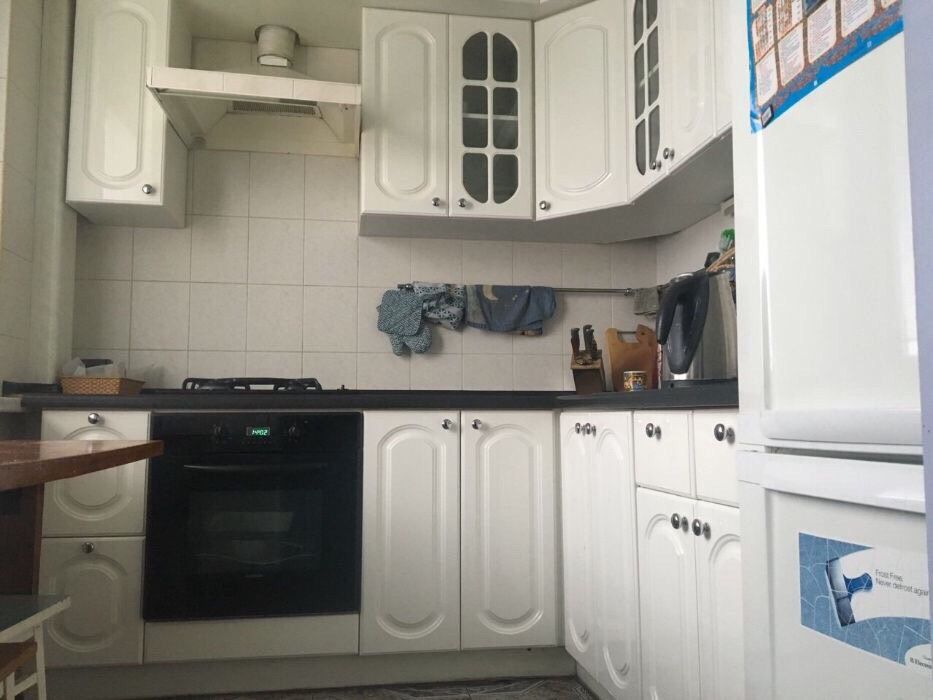 Беруний метро Шайхонтахурский район 2 комнатная  сотилади