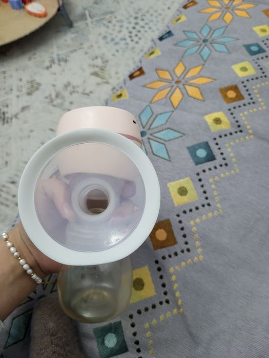 Молокоотсос электронный