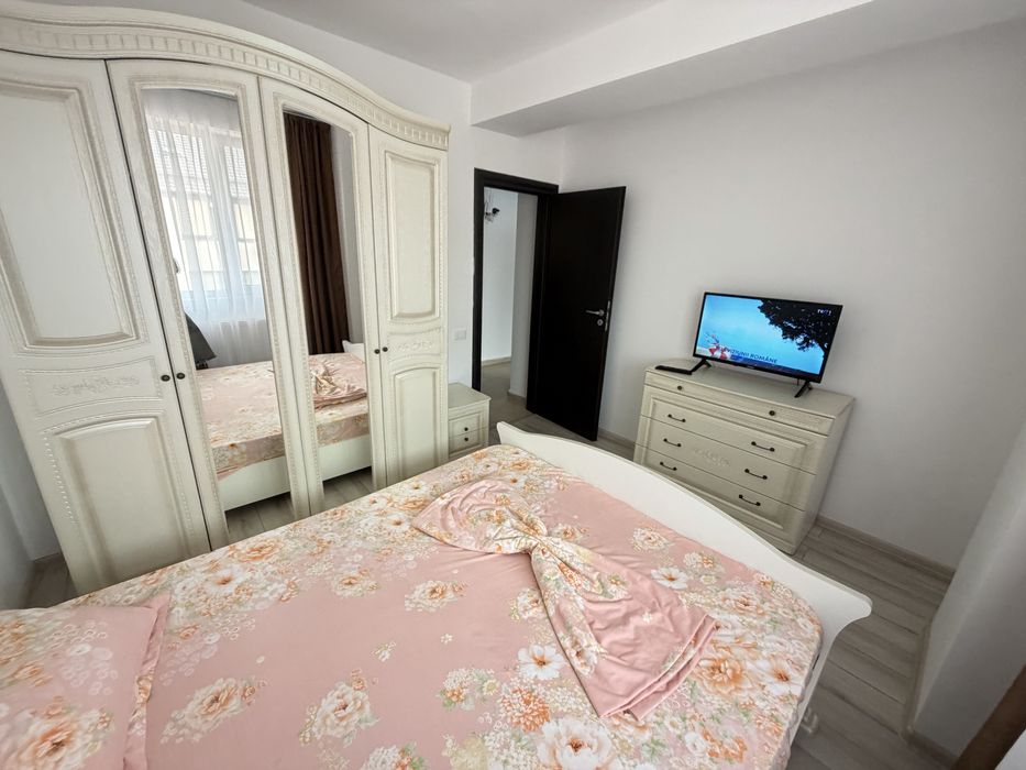 Regim hotelier 3 camere militari residence