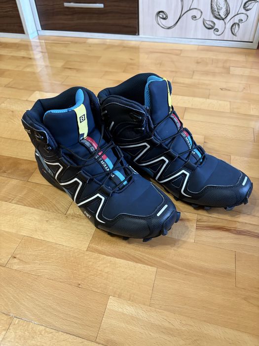 Продавам туристически обувки Panter