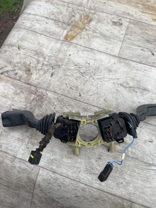 Лост за чистачки и мигачи от Опел Омега Б (1994–2003)