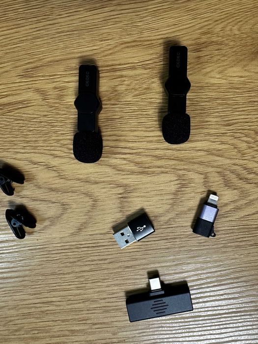 Microfon Wireless Lavaliera CKOKC Set 2 Buc iPhone Android Nou