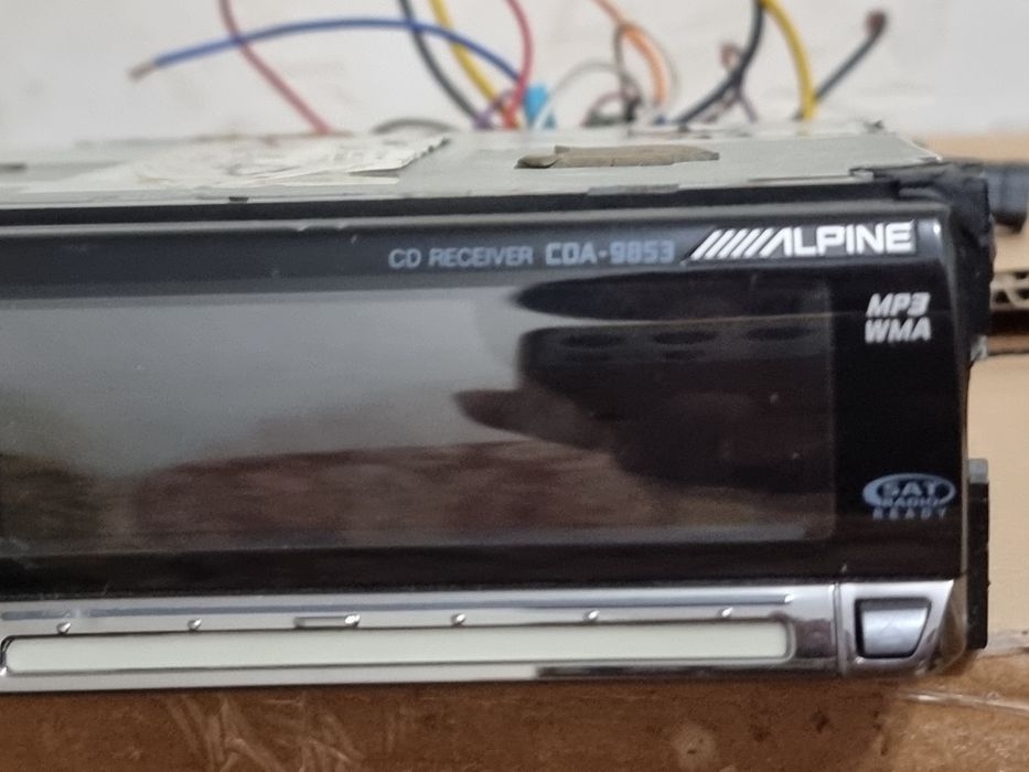 Магнитола Alpine CDA-9853