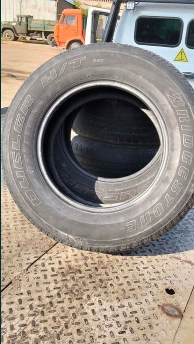 Резина летняя 265/65/17