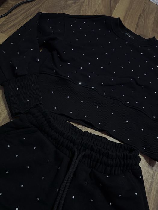 Чисто нов блестящ комплект (XS/S)