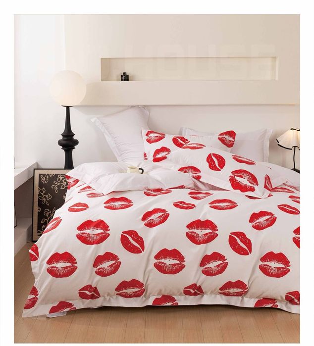 Постельное бельё из супер-сатина на заказ по вашим размерам.
Индивидуа