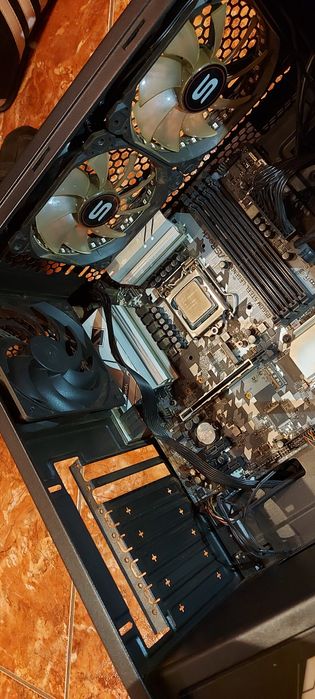 Carcasa serioux srxc tyron + coolere rgb + cabluri + hdd hitachi 500gb