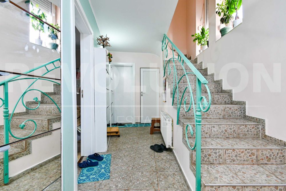 Продава се Къща в София, Надежда 2 - 115 кв.м за 3131 €/кв.м - Снимка #20