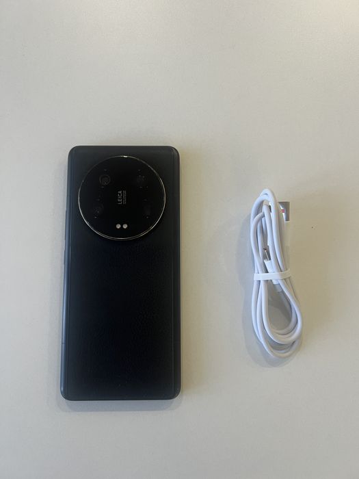 Продам Xiaomi 13 Ultra