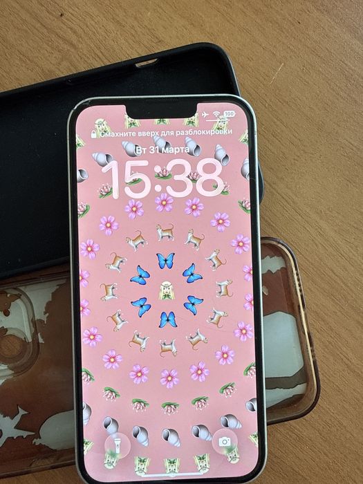 Продам айфон 13 на 128 гб