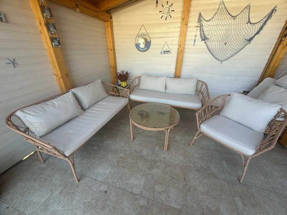 Set Mobilier Terasă JYSK JENNUM (2 Canapele + 1 Fotoliu + 1 Masă) – Stare Excelentă