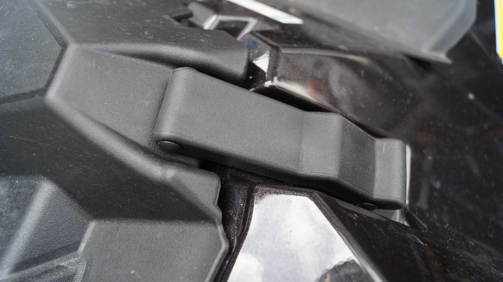 Закопчалки за преден капак на Polaris Sportsman : 7081927