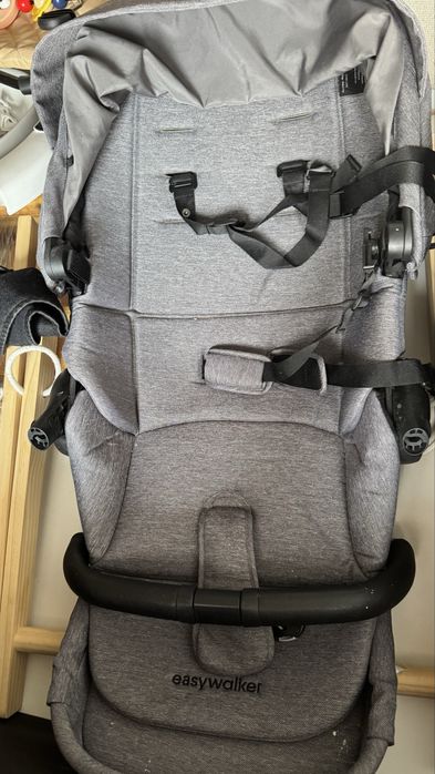 Продам коляску EASY WALKER