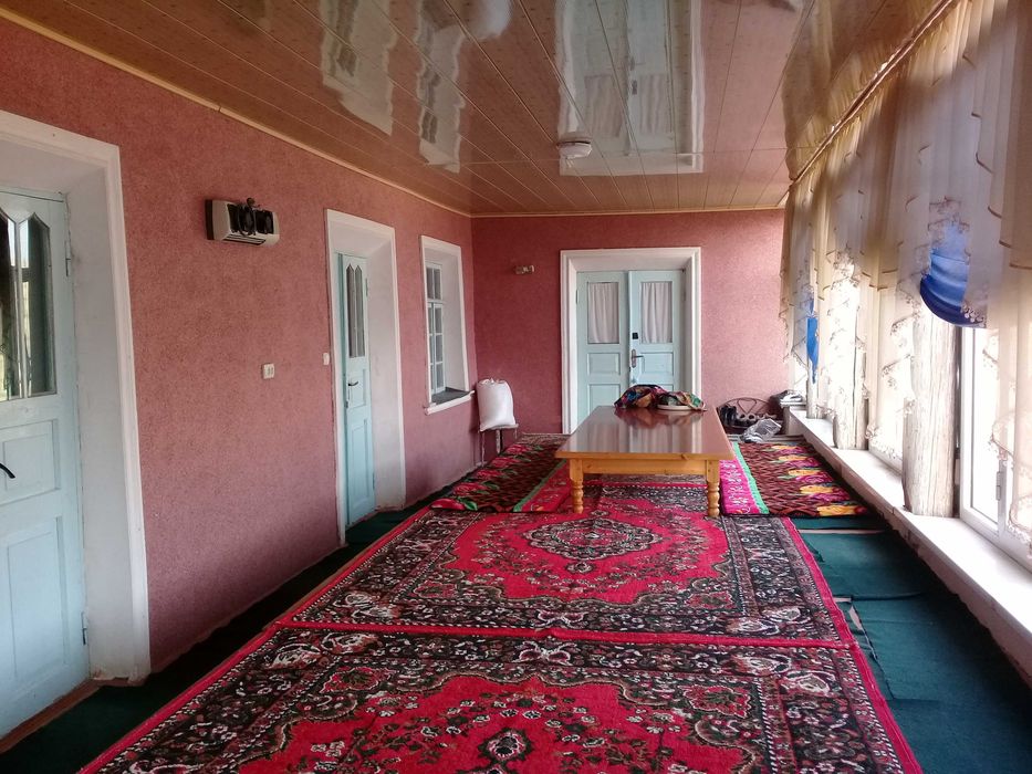 Ховли Дом 12 сотих с мебелю