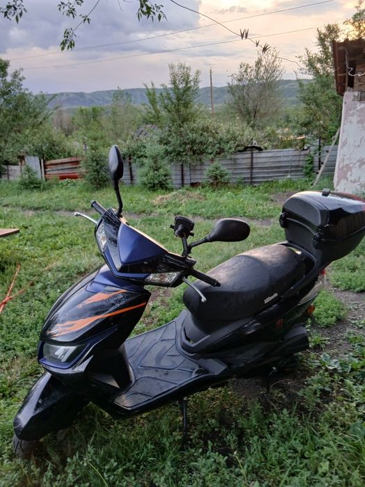 скутер/м м8 2024