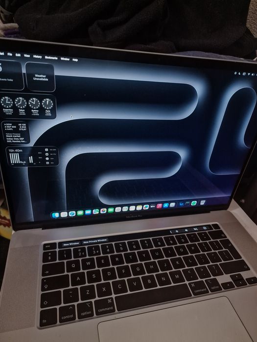 MacBook Pro 16 2019

16-инчов, 2019