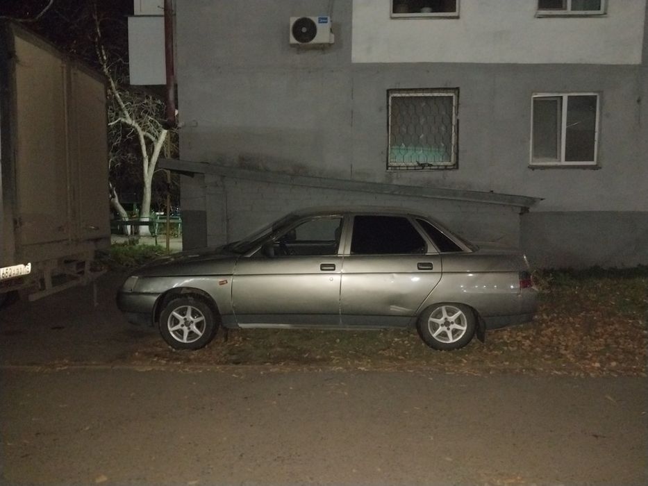 В продаже ваз 2110