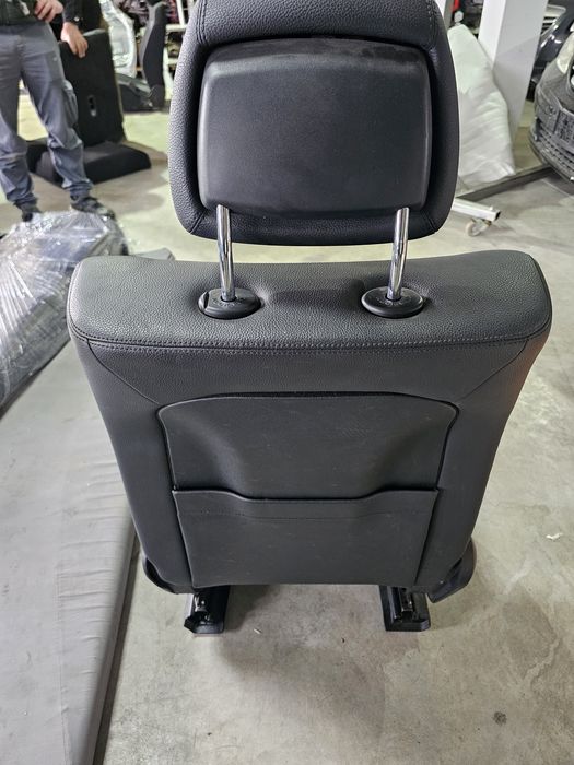 Tapiterie,  scaune dreapta față,  bancheta  Mercedes W212 E klasse