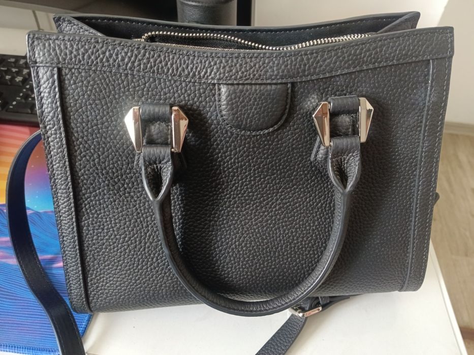 Продам кожаную сумку