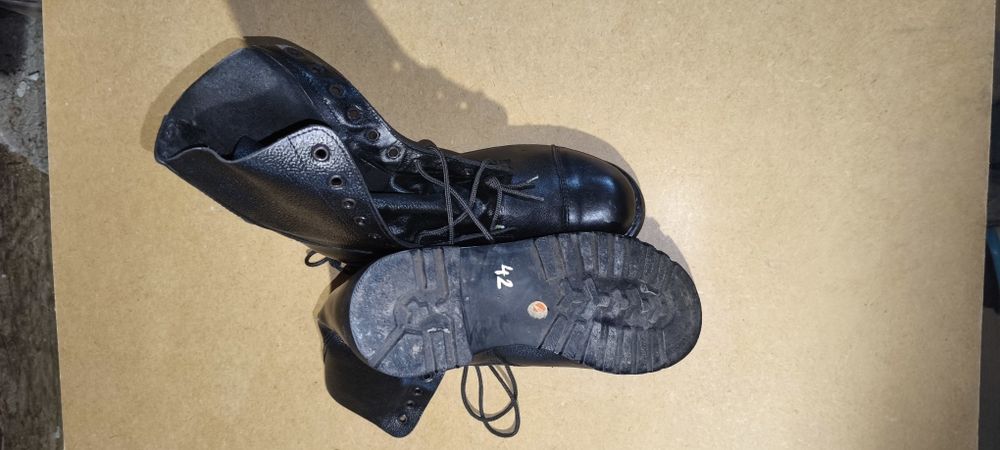 Bocanci piele barbati