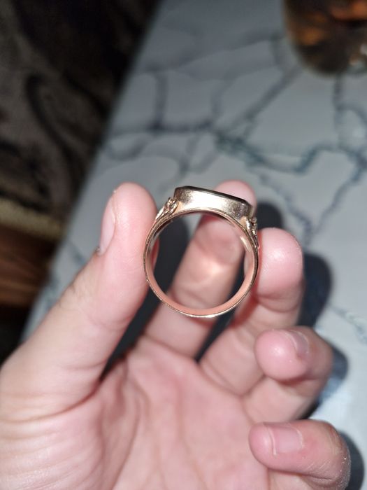 Продается золотая печатка