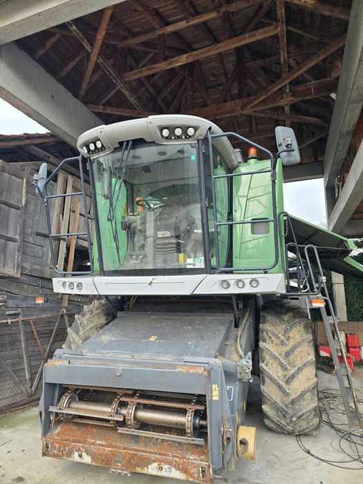 Продавам комбайн FENDT 6275L