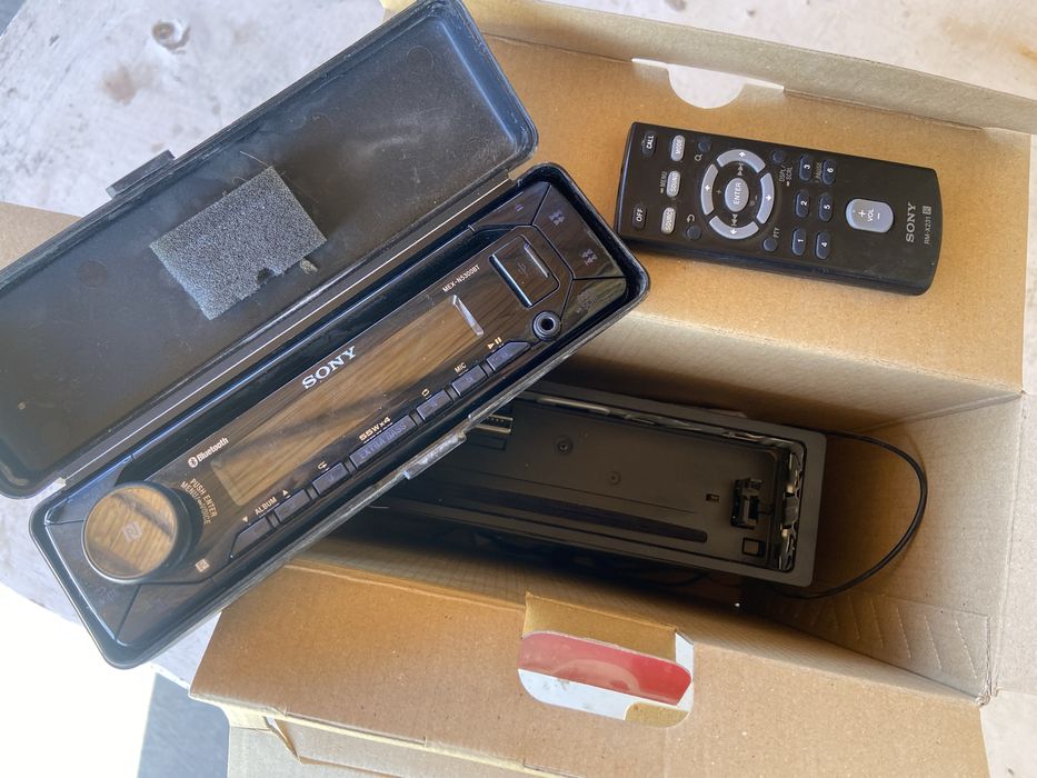 Магнитола сатылады