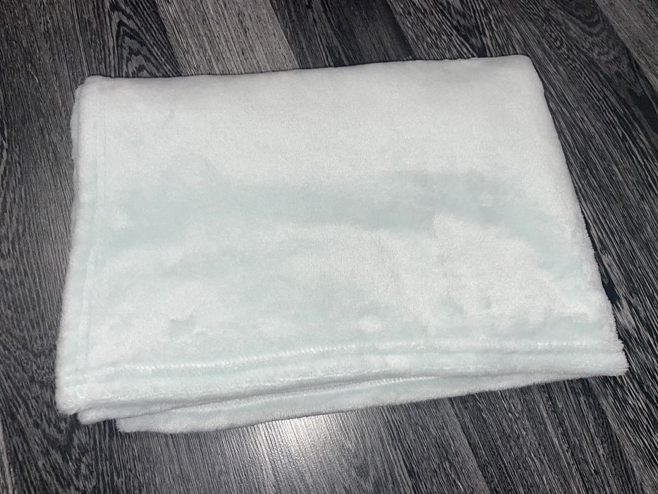 Бебешки одеалца и пелени