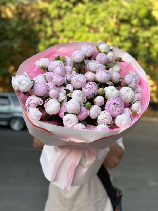 Цветы букеты Пионы, Розы, кустовые, хризантемы