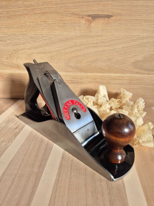 Инструменти за дърводелство