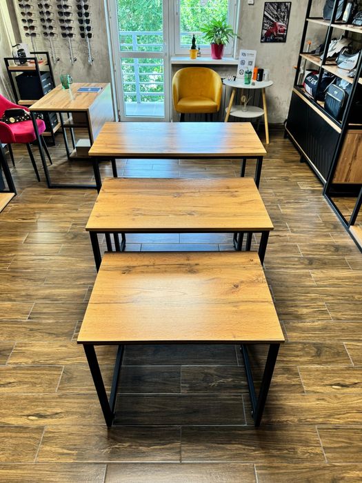 Стол (остался только маленький)