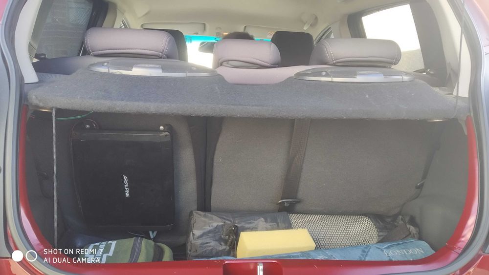 Продаётся Spark автомат 2019 года в отличном состоянии.