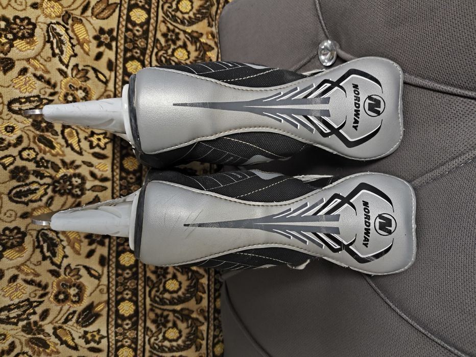 Продам коньки Nordway 3000