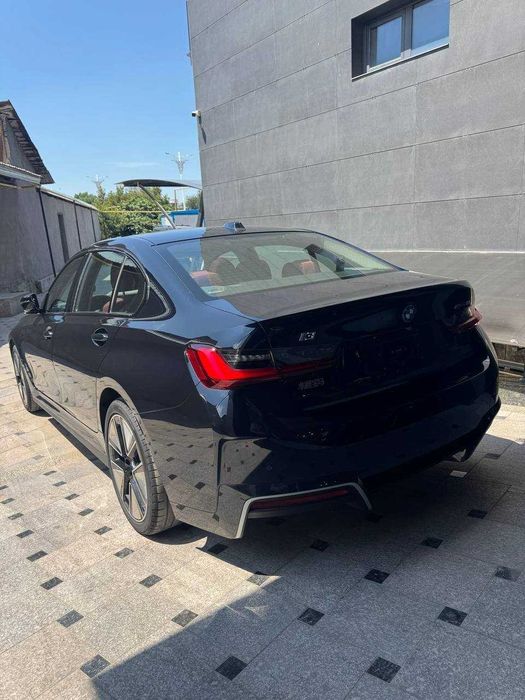 BMW I3 eDrive 40L