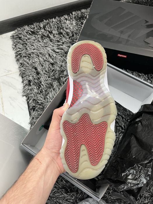 Оригинални Jordan 11 Cherry