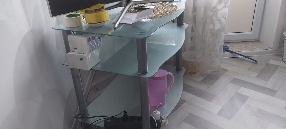 Продам подставка под телевизор