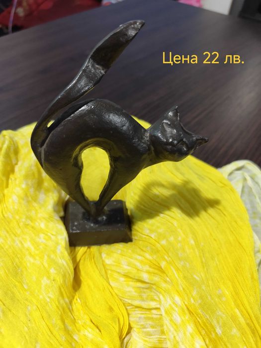 Статуетка от чугун- котка handmade