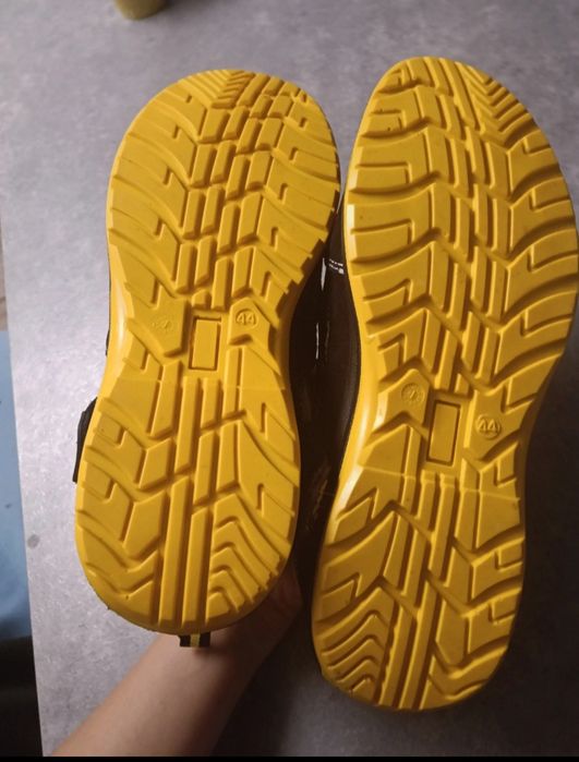 Bocanci de lucru Footwear